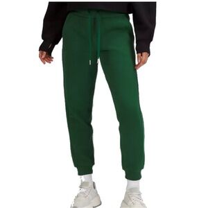 Lululemon Scuba High-Rise Jogger Pant Everglade Green size 8